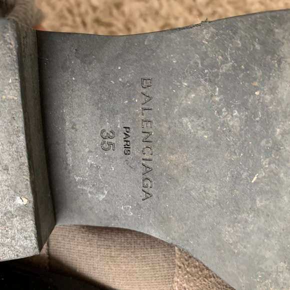 Balenciaga Chelsea Quatro suede gray ankle boots - Picture 6 of 10